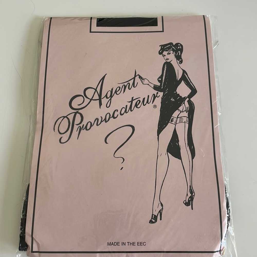 AGENT PROVOCATEUR NEW EUROPA HOLD UP
